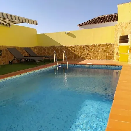 La Fuente 2 *